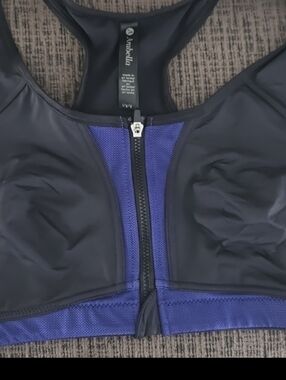 Arabella Women's Sports Bra